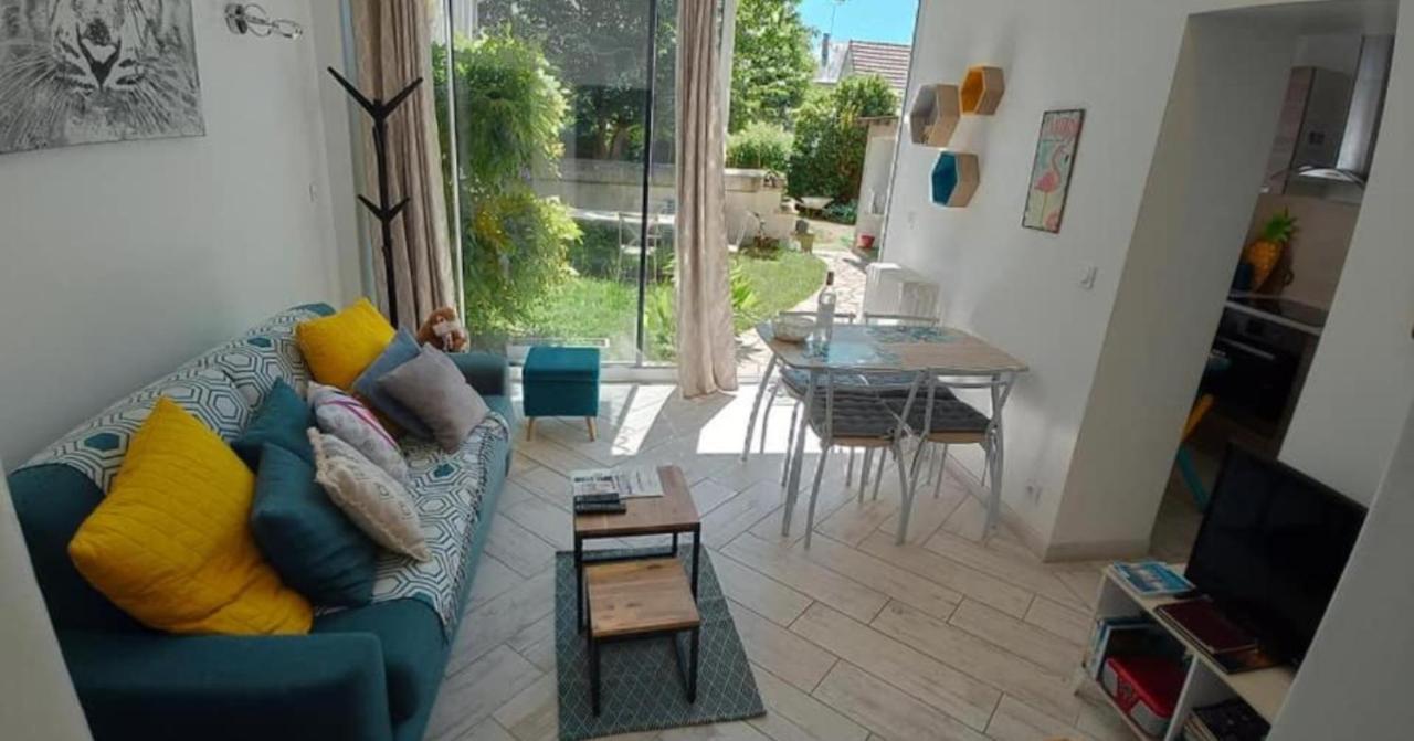 Gite Ozoo Saint-Aignan  Buitenkant foto